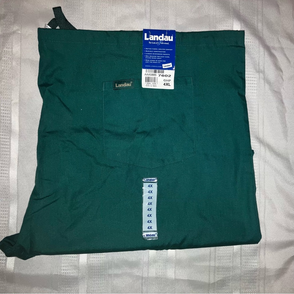 New with Tags Landau Scrubs Size 4x